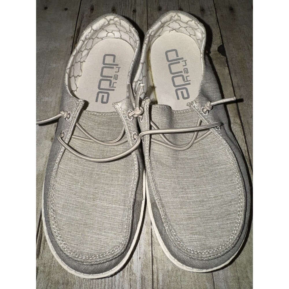 Hey Dude Wally Kids Light Grey Size Youth 2 Clean Never Worn